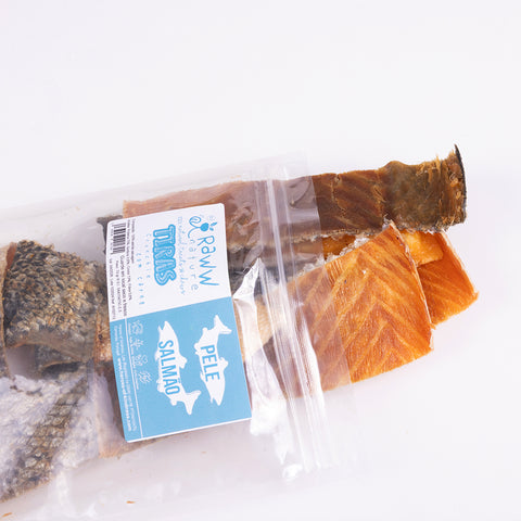 Tiras ÓMEGA Pele Salmão com pedaços extra de carne salmão 🐠 Muito ricas em Ómegas 3 e 6! Puro óleo de salmão